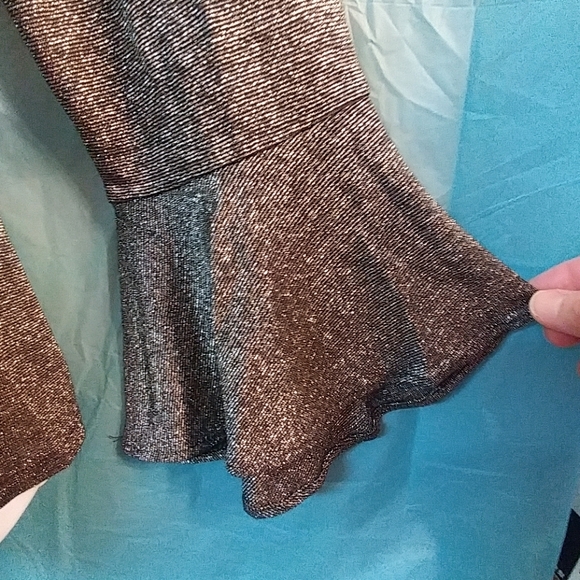 Womens Blouse Plus Bell-Sleeve Black 1X - Picture 3 of 5